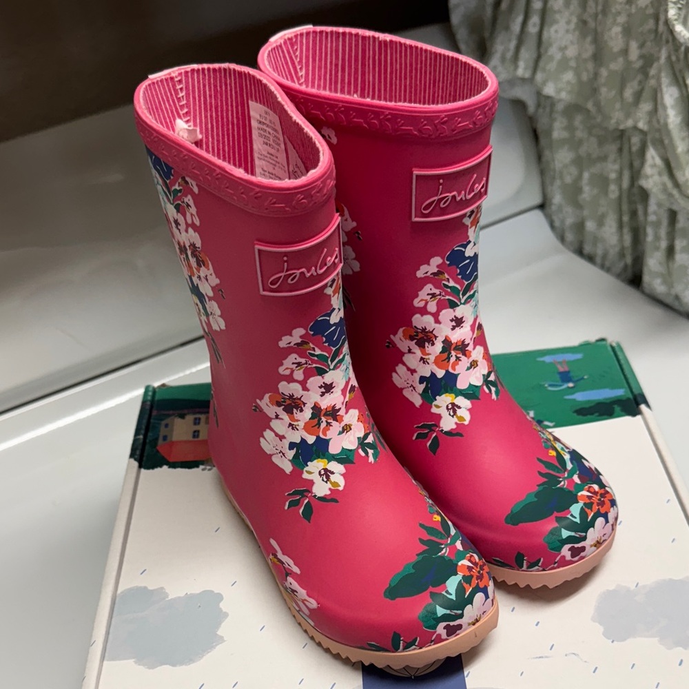 Joules Vibrant Pink Floral Boots